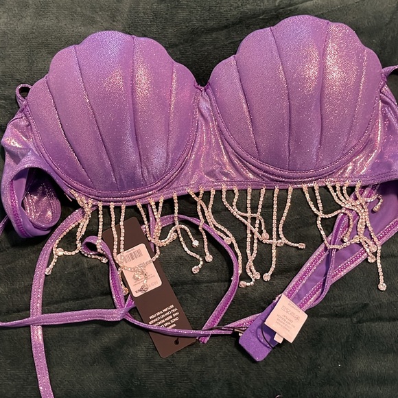 Fashion Nova mermaid costume - Picture 3 of 5